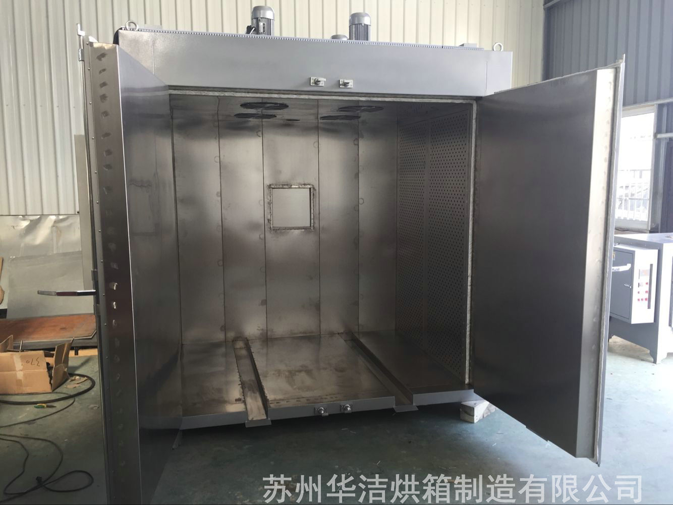 防爆烘箱使用時(shí)的注意事項(xiàng)是什么？